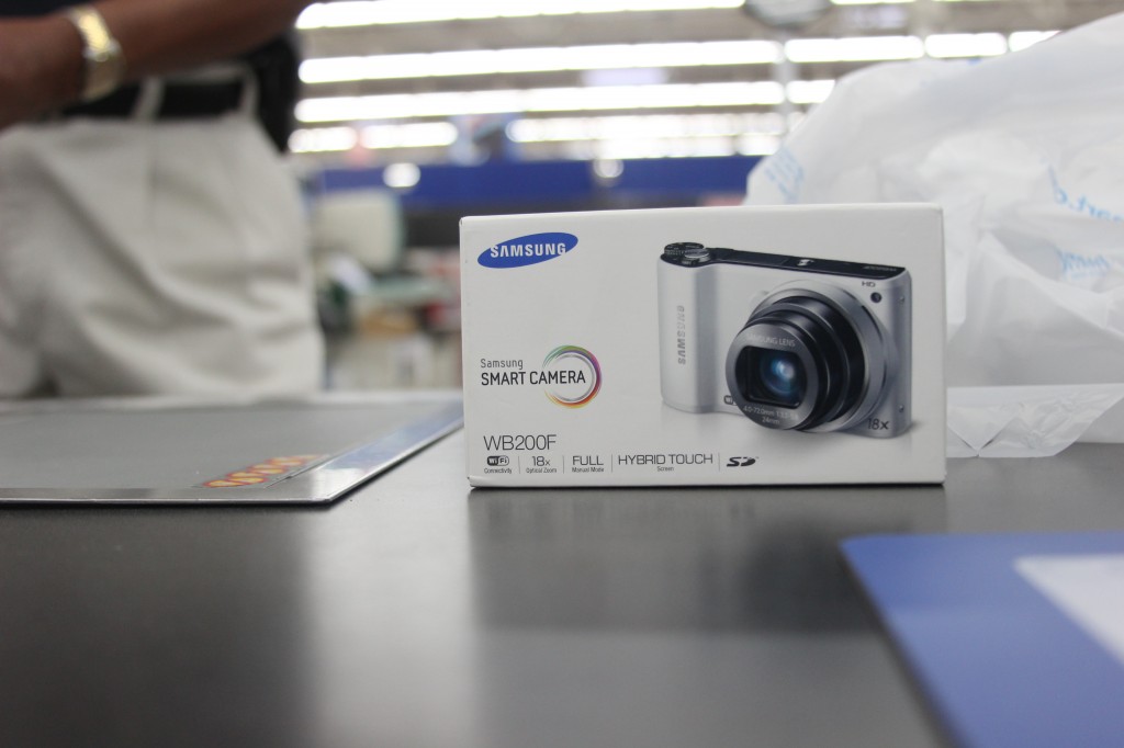 Samsung WB200 Wireless Camera