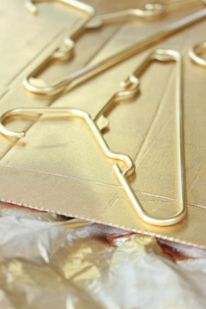 DIY Gold Plastic Hangers  A Closet Makeover Hack – Unlikely Martha